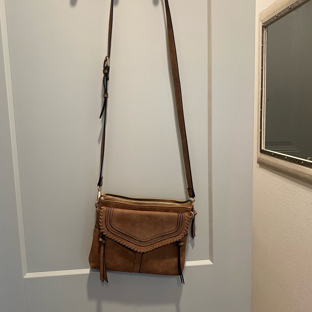 Crossbody brown purse